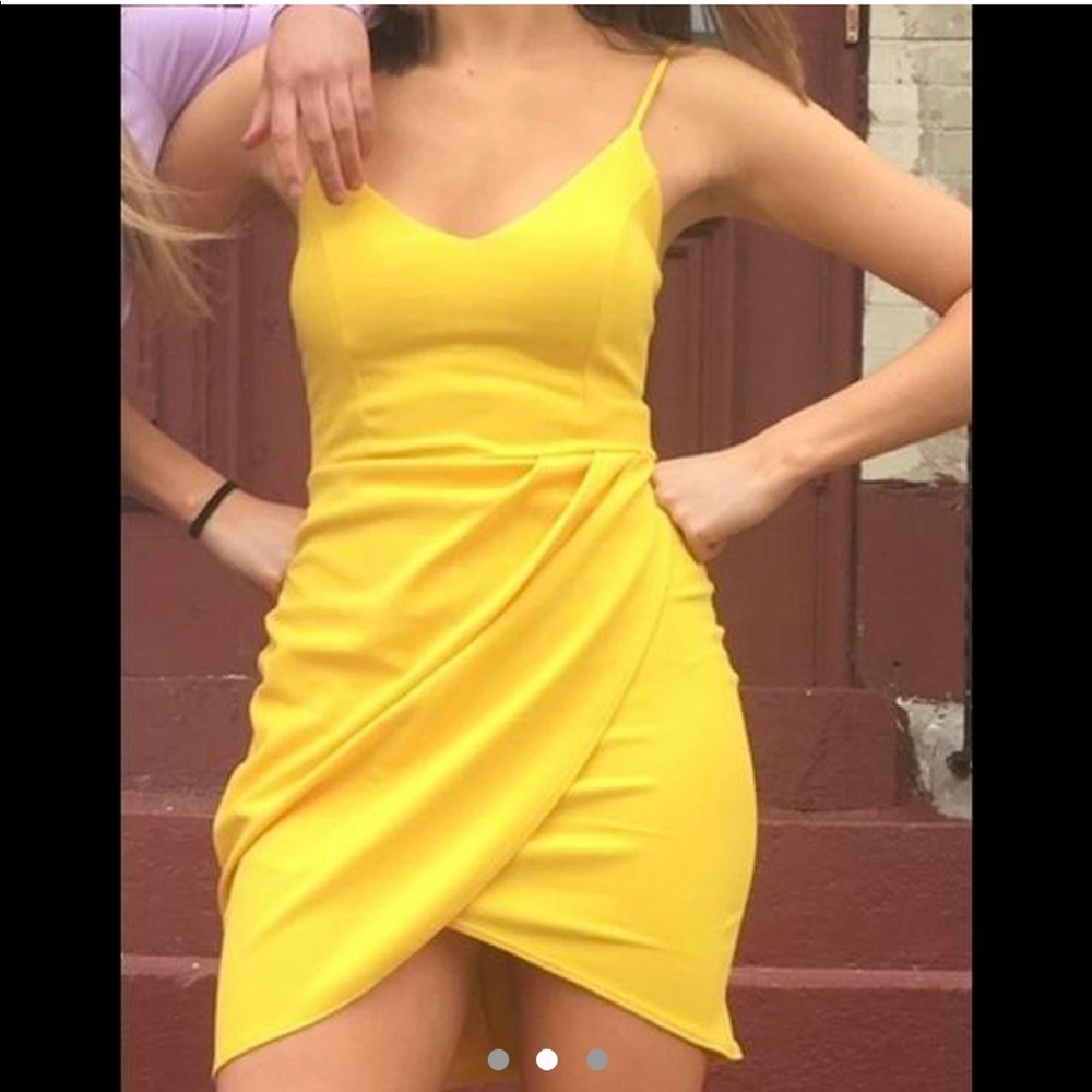 Yellow Lulus dress